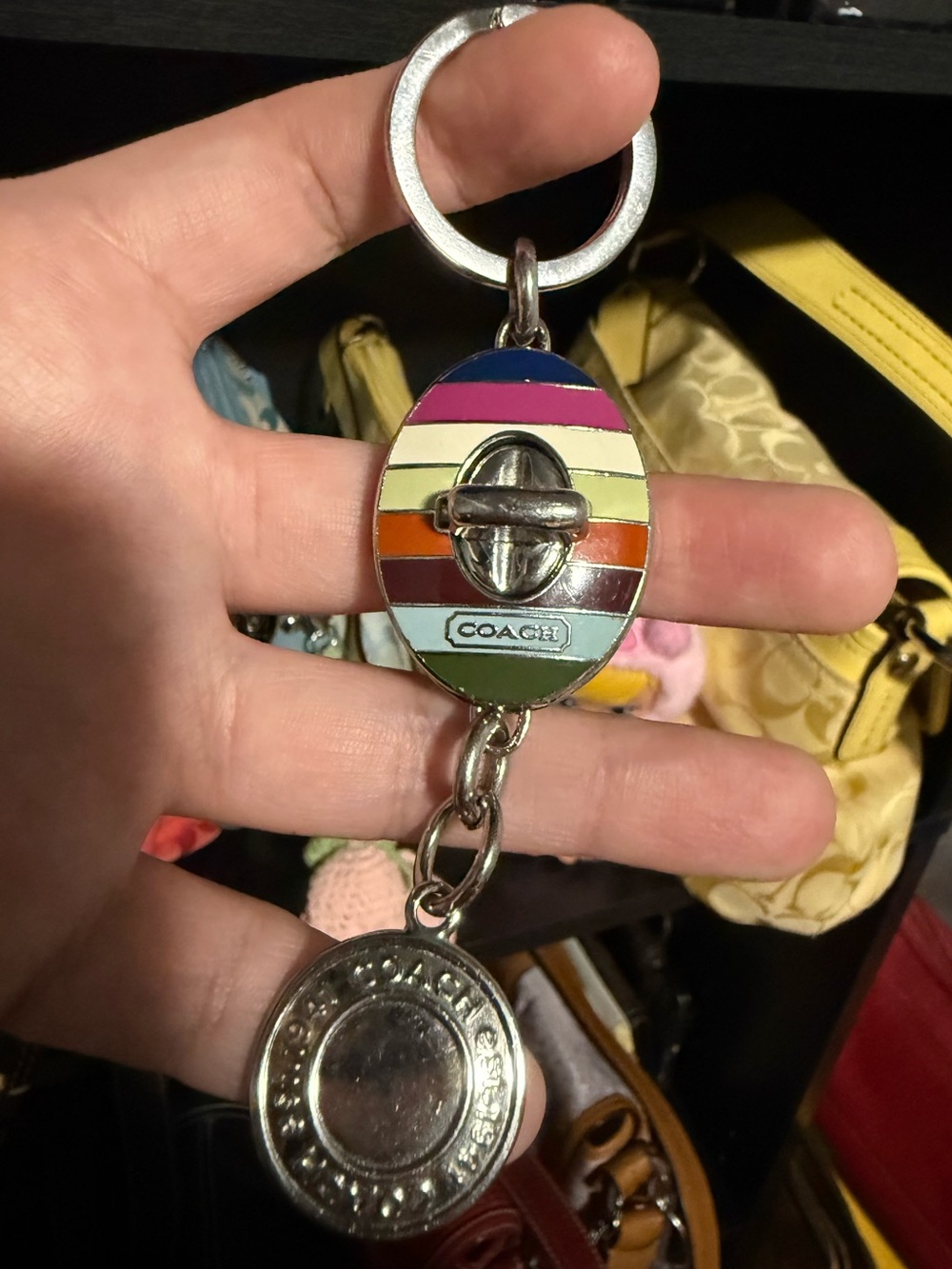 Legacy coach charm - Picture 3 of 3